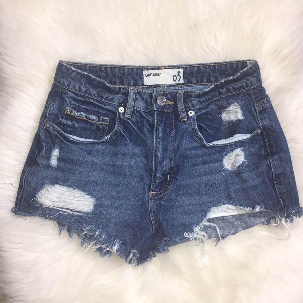 Garage cutoff shorts
